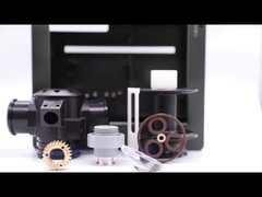 أجزاء من البلاستيك