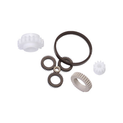 OEM مرفقات بلاستيكية إلكترونية التيتانيوم سداسي عرافة المكسرات حقن أجزاء البلاستيك القضية